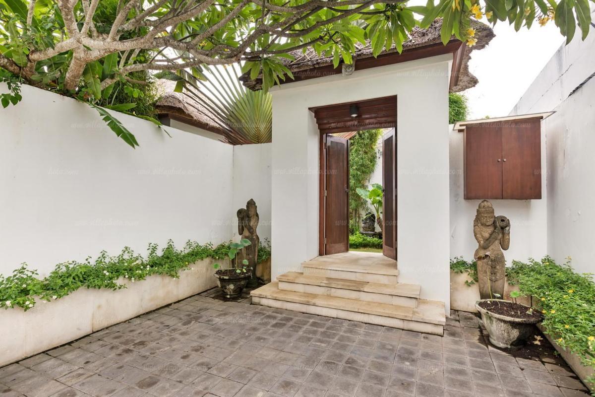Villa Gita Candidasa Exteriör bild